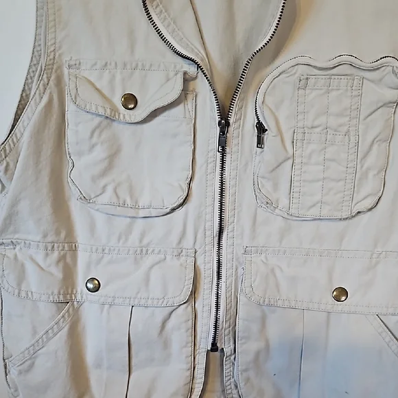 Beige Utility Vest - Picture 4 of 11